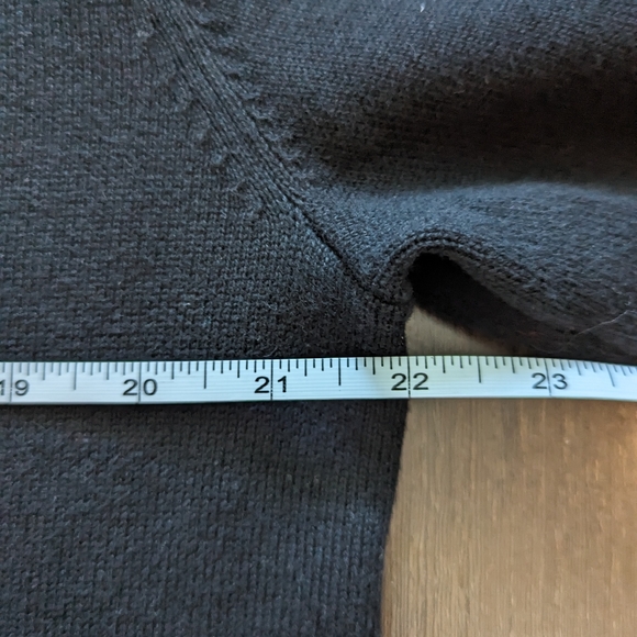 EUC Guess Cotton Knit Zipup - Picture 8 of 9